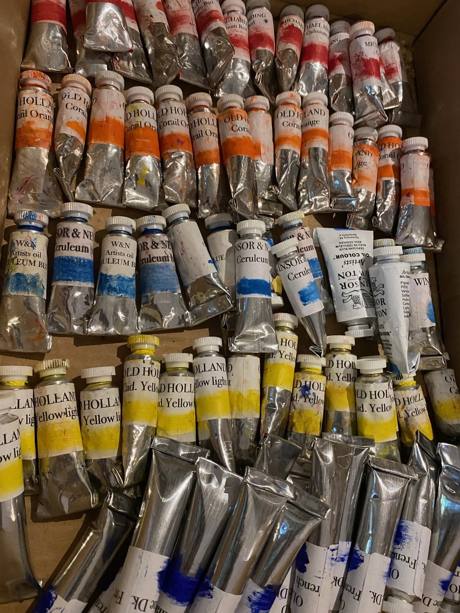 Artists’ oil colours prepared for the workshop